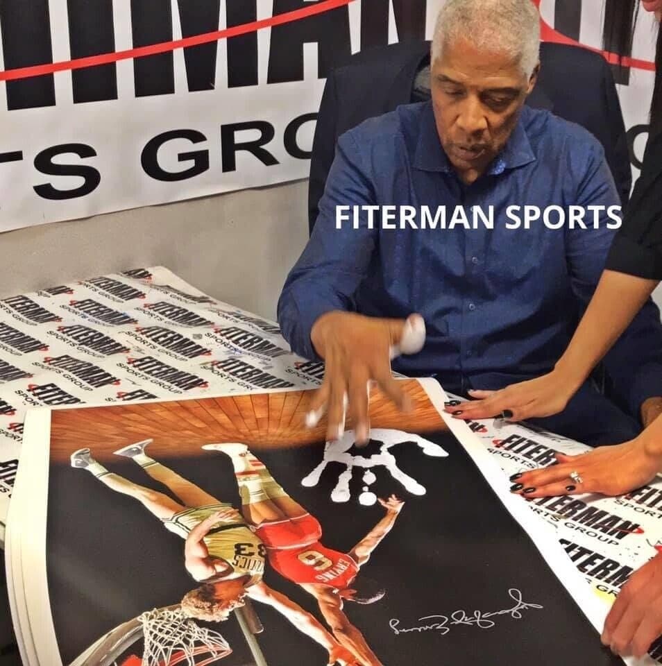 Julius Dr. J Erving Handprint Unstretched 20×36 Canvas Signed JSA Z65916 Julius Erving Canvas 20x36-dr-handprint-unstretched-20-36-z65916, Philadelphia 76ers, view 6, supplier stock photo