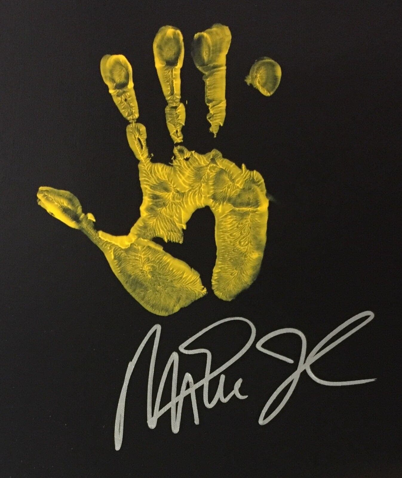 Magic Johnson Handprint Ustretched 20×36 Canvas Dribble Right Signed JSA Z05675 Magic Johnson Canvas 20x36-handprint-ustretched-20-36-dribble-right, Los Angeles Lakers, view 2, supplier stock photo