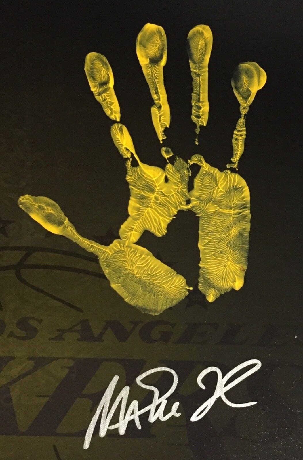 Magic Johnson Handprint Unstretched 20×36 Canvas Layup – Signed – JSA Z05702 Magic Johnson Canvas 20x36-handprint-unstretched-20-36-layup-z05702, Los Angeles Lakers, view 2, supplier stock photo