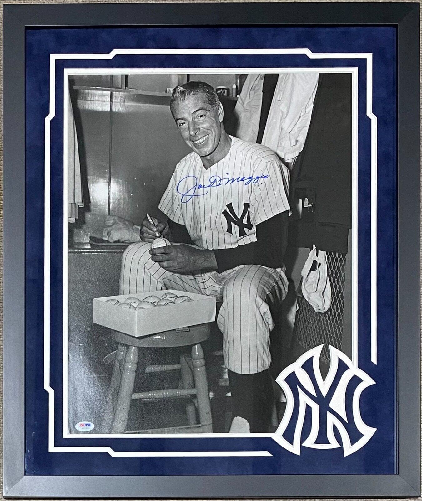 JOE DIMAGGIO Signed Autographed Framed 16×20 Photo PSA Authentic #3 Photo 16x20-joe-dimaggio-framed-16-20-3, supplier stock photo