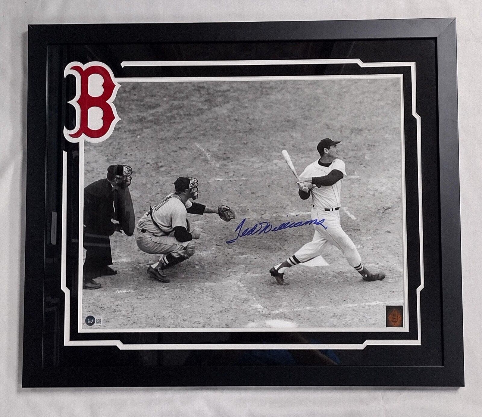 TED WILLIAMS Signed Framed 16×20 Photo Beckett & Green Diamond Authen 4 Auto 10 Photo 16x20-ted-williams-framed-16-20-green, supplier stock photo