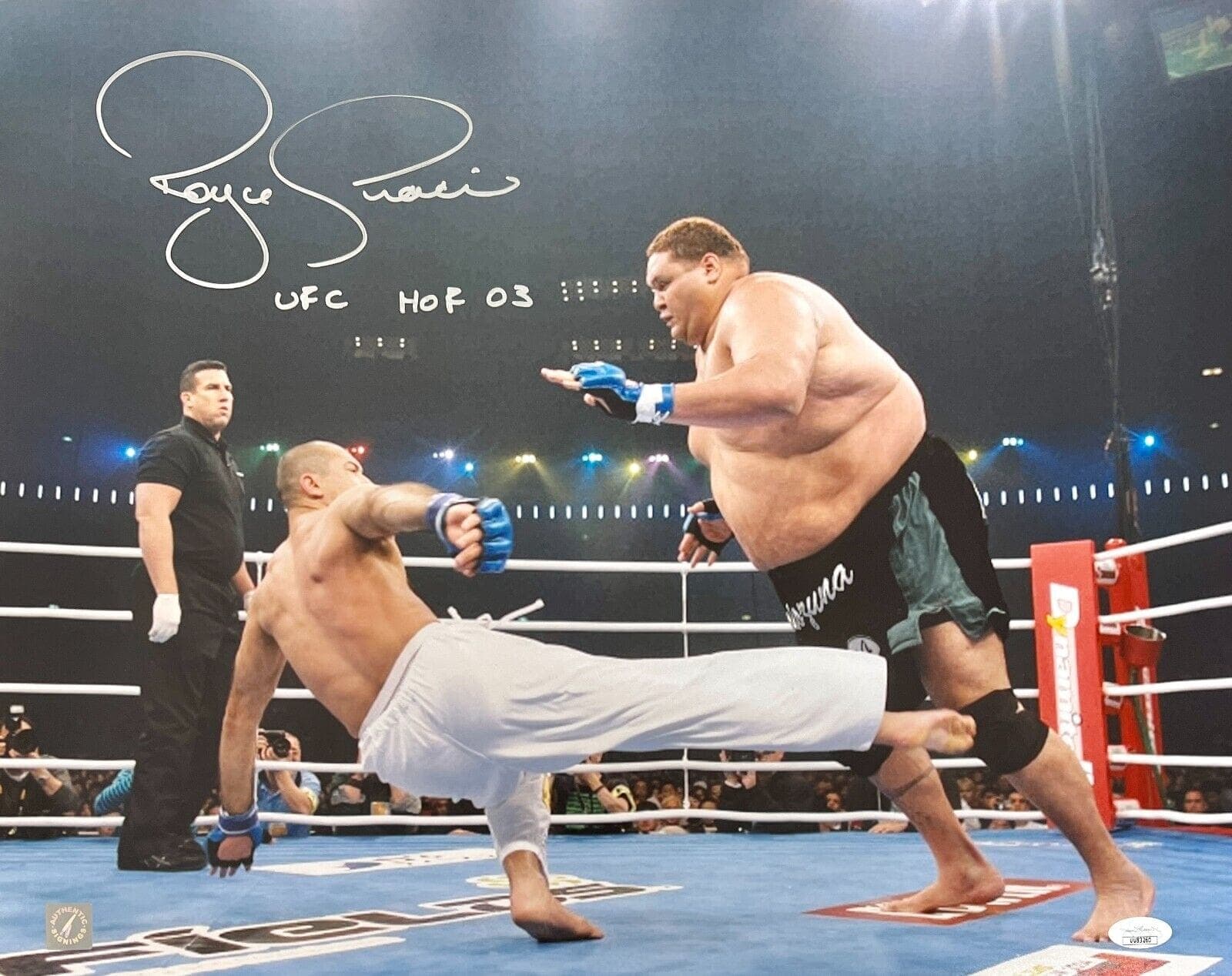 Photo 16x20-royce-gracie-16-20-authen-1, supplier stock photo