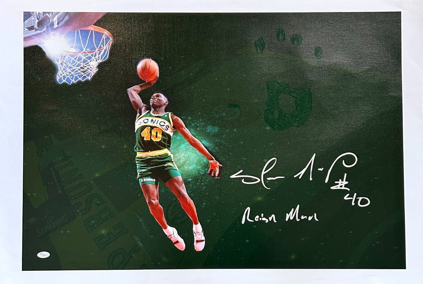 Shawn Kemp Handprint Unstretched 24×36 Canvas Signed JSA Full Letter Z15454 Shawn Kemp Canvas 24x36-z15454, Seattle Supersonics, supplier stock photo