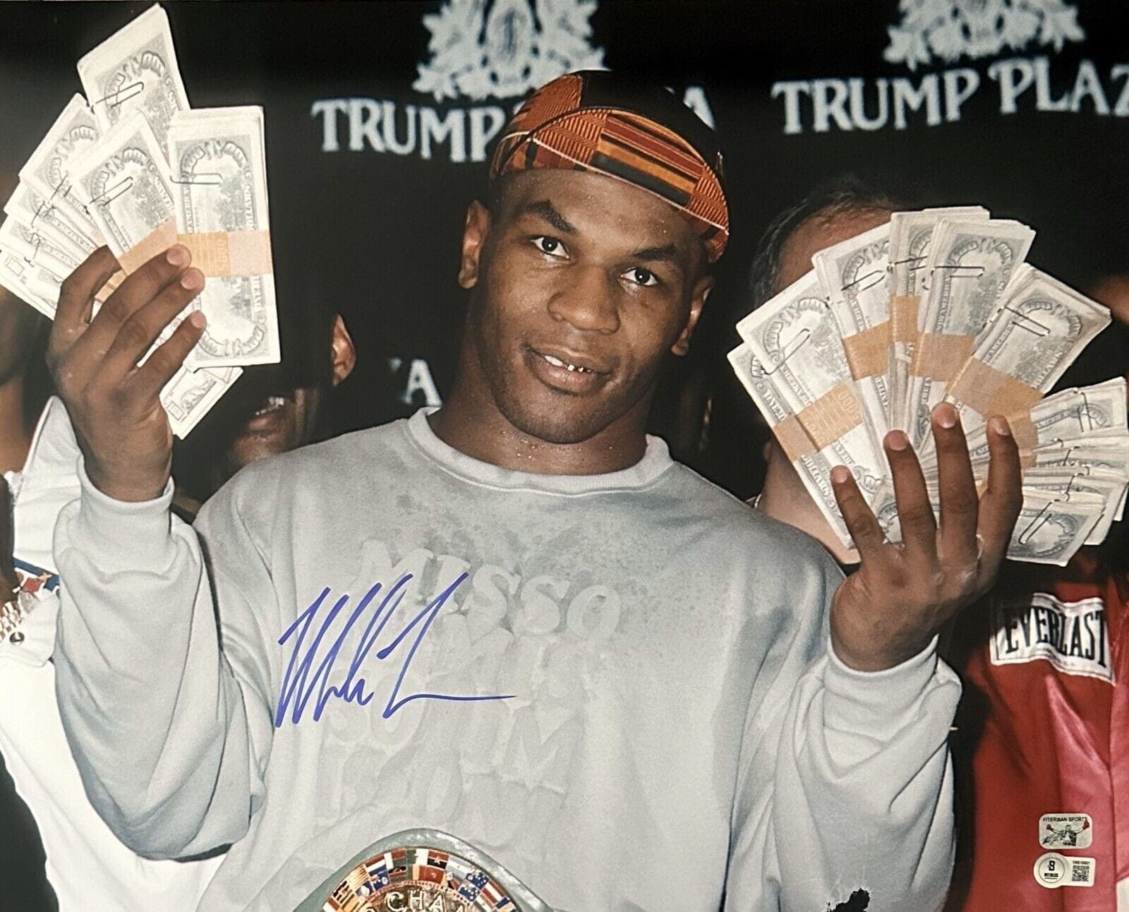 Photo 16x20-mike-tyson-16-20-hologram-authen, supplier stock photo