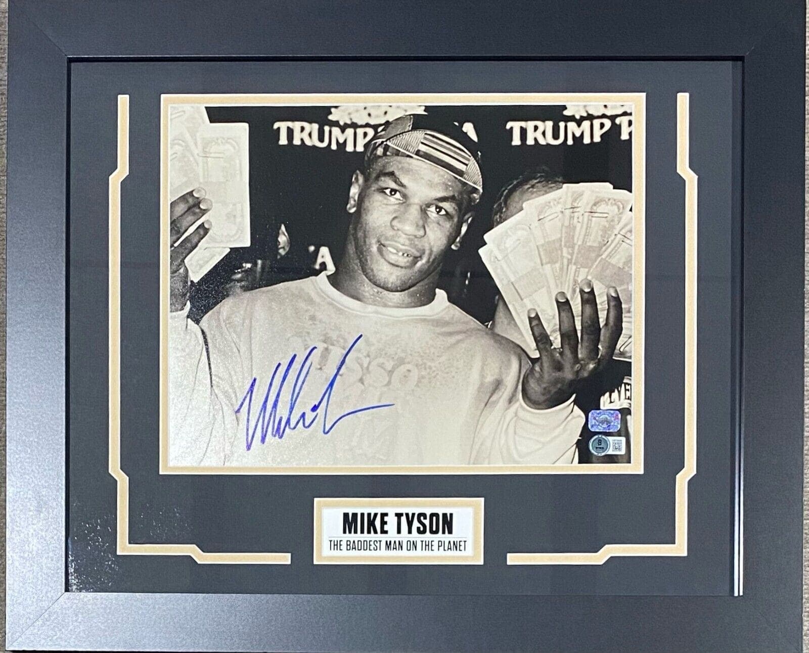 Mike Tyson Signed Framed Photo 11×14 Beckett & Tyson Hologram Authen Money 1 Mike Tyson Photo 11x14-mike-tyson-framed-11-14-hologram, supplier stock photo