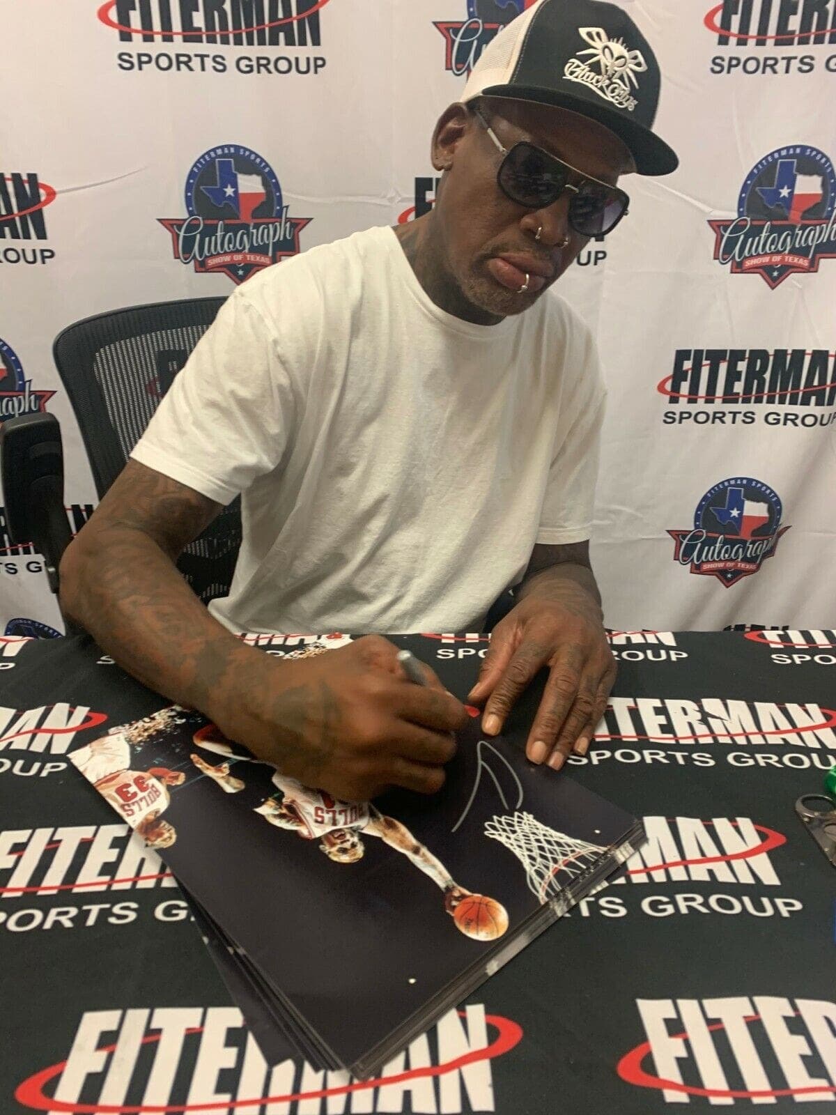 Dennis Rodman Signed Autographed 11×14 Photo JSA Authentic Chicago Bulls 6 Dennis Rodman Photo 11x14-11-14-6, Chicago Bulls, view 2, supplier stock photo