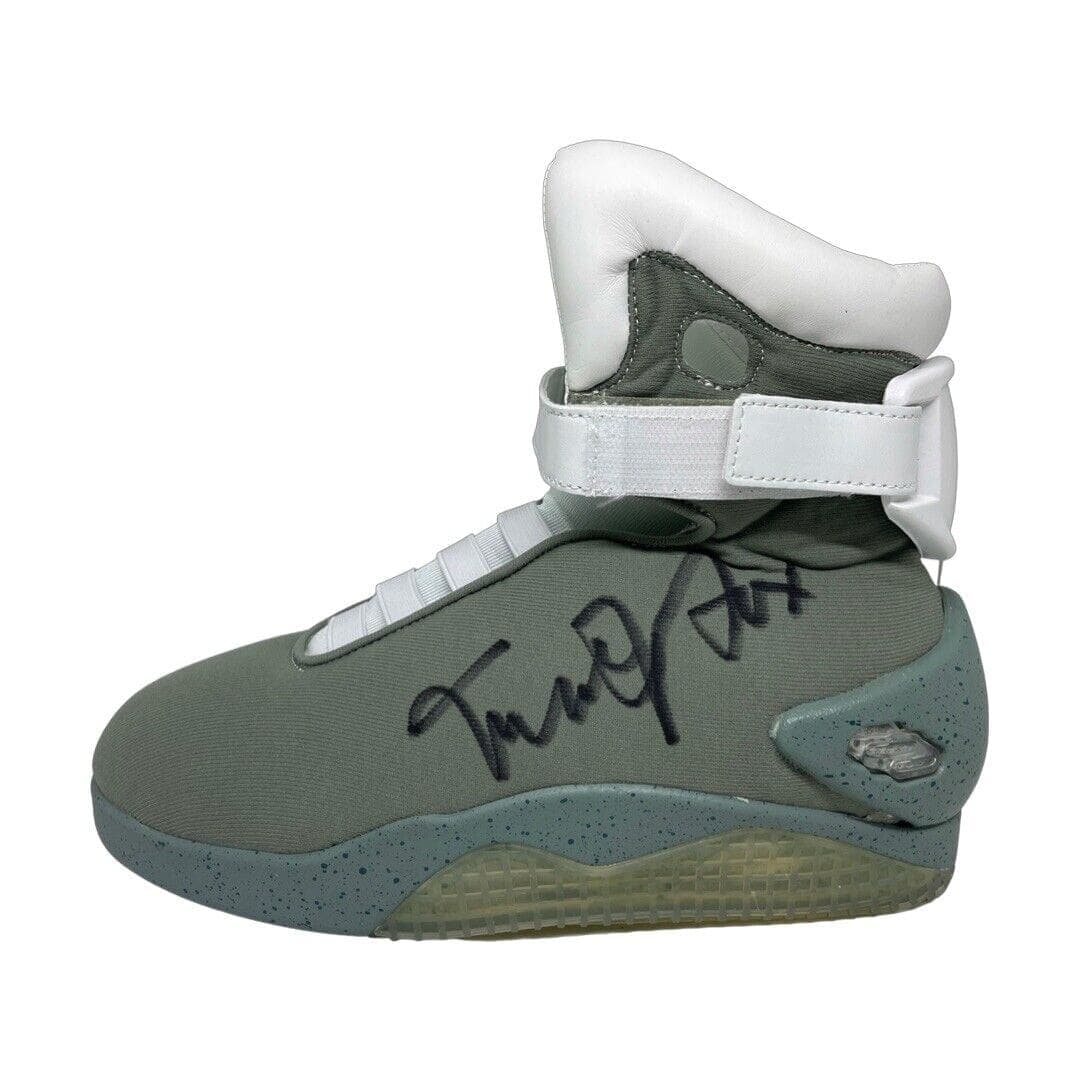 Michael J. Fox Signed Marty McFly Back to the Future Shoe JSA Authenticated L Michael J. Fox Other michael-fox-marty-mcfly-back-future, supplier stock photo