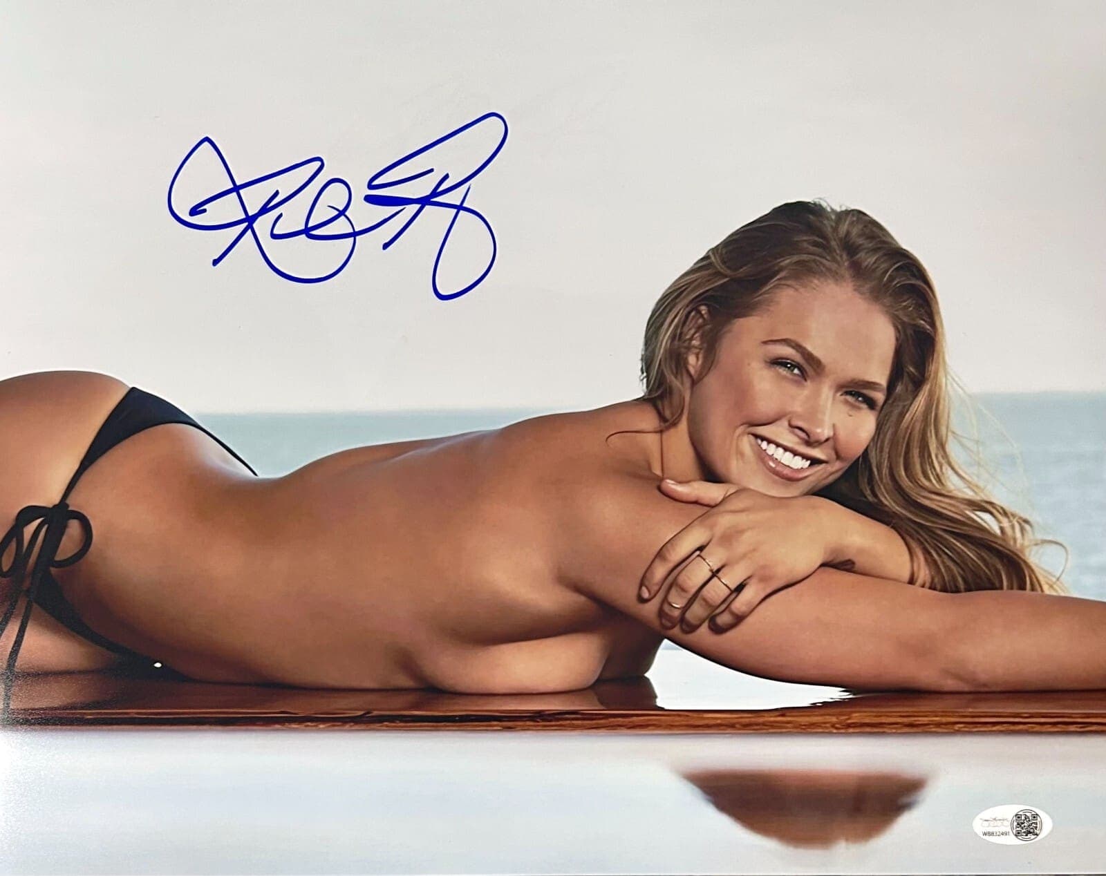 Ronda Rousey Signed Autographed 11×14 Photo JSA Authenticated UFC WWE #1 Ronda Rousey Photo 11x14-ronda-rousey-11-14-ufc-wwe, supplier stock photo