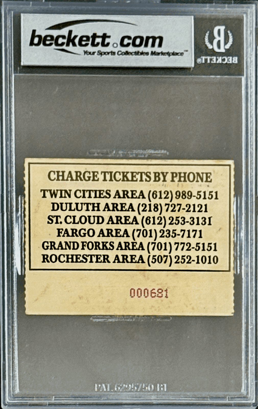 Ric Flair Signed WWF Aug. 20, 1992 Ticket Stub Beckett 6 Ex-Mt Auto 10 17549338 Ric Flair Ticket Stub 17549338, view 2, supplier stock photo