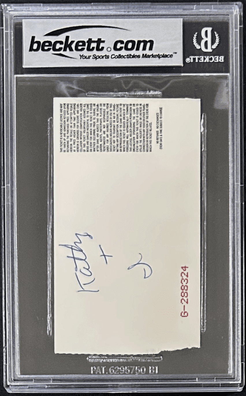 Ric Flair Signed WWF Feb. 20, 1992 Ticket Stub Beckett 5 EX Auto 10 18057336 Ric Flair Ticket Stub 18057336, view 3, supplier stock photo