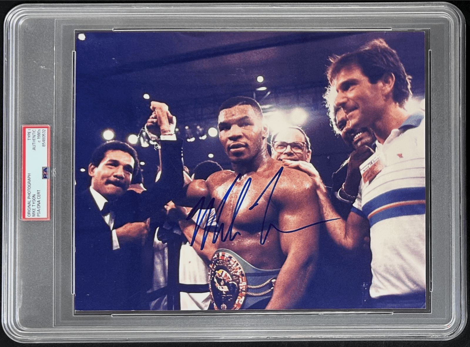 Mike Tyson Signed Original 1980 Type 1 Photograph PSA/DNA Tyson WBC Champion Mike Tyson Photo mike-tyson-original-1980-type-1, supplier stock photo