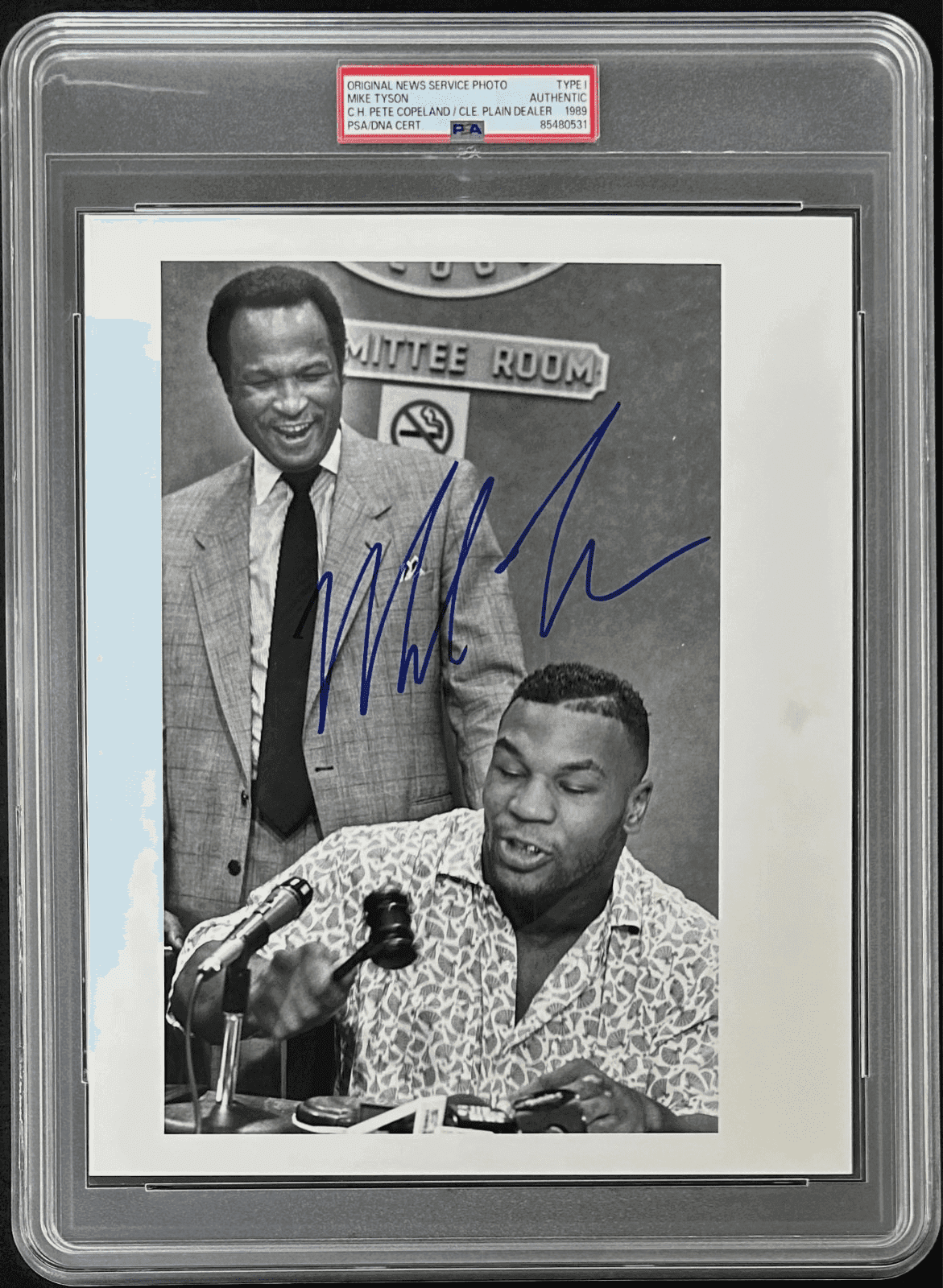 Mike Tyson Signed Original 1989 Type 1 Photograph PSA/DNA Tyson w/ George Forbes Mike Tyson Photo mike-tyson-original-1989-type-1, supplier stock photo