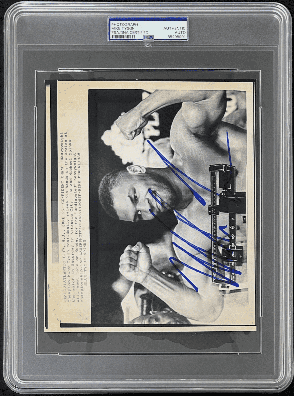 Mike Tyson Signed 1988 Type 3 Photograph PSA/DNA Weigh In Michael Spinks Fight Mike Tyson Photo mike-tyson-1988-type-3-photograph, view 2, supplier stock photo