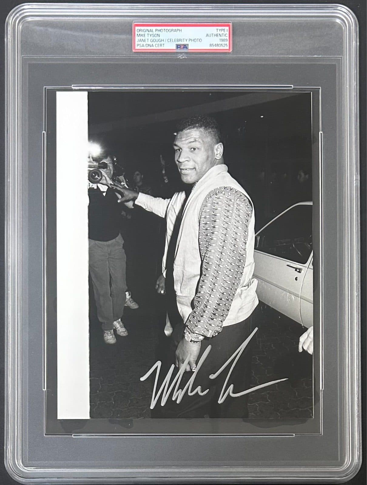 Mike Tyson Signed Original 1989 Type 1 Photograph PSA/DNA Beverly Hilton Hotel Mike Tyson Photo mike-tyson-original-1989-type-1, supplier stock photo