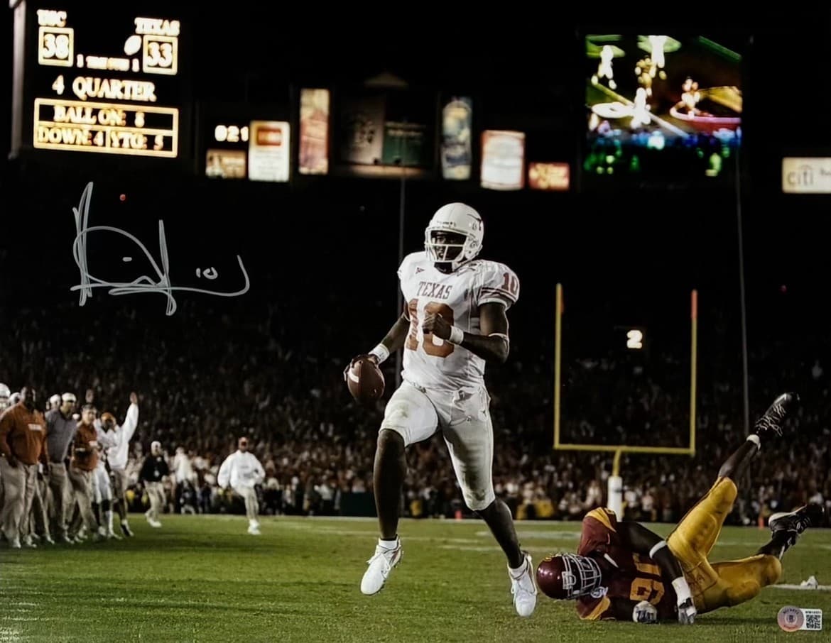 VINCE YOUNG SIGNED AUTOGRAPHED 16×20 PHOTO BECKETT AUTHENTICATION #1 Longhorns Vince Young Photo 16x20-vince-young-16-20-1, Texas Longhorns, supplier stock photo