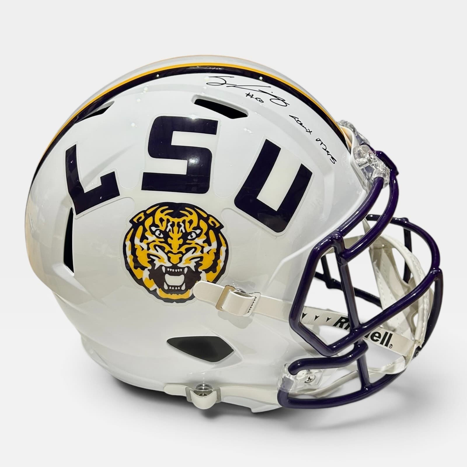 SAM LEAVITT AUTOGRAPHED LSU TIGERS FULL SIZE SPEED HELMET JSA WHITE GEAUX TIGERS Helmet sam-leavitt-full-size-speed-white, supplier stock photo