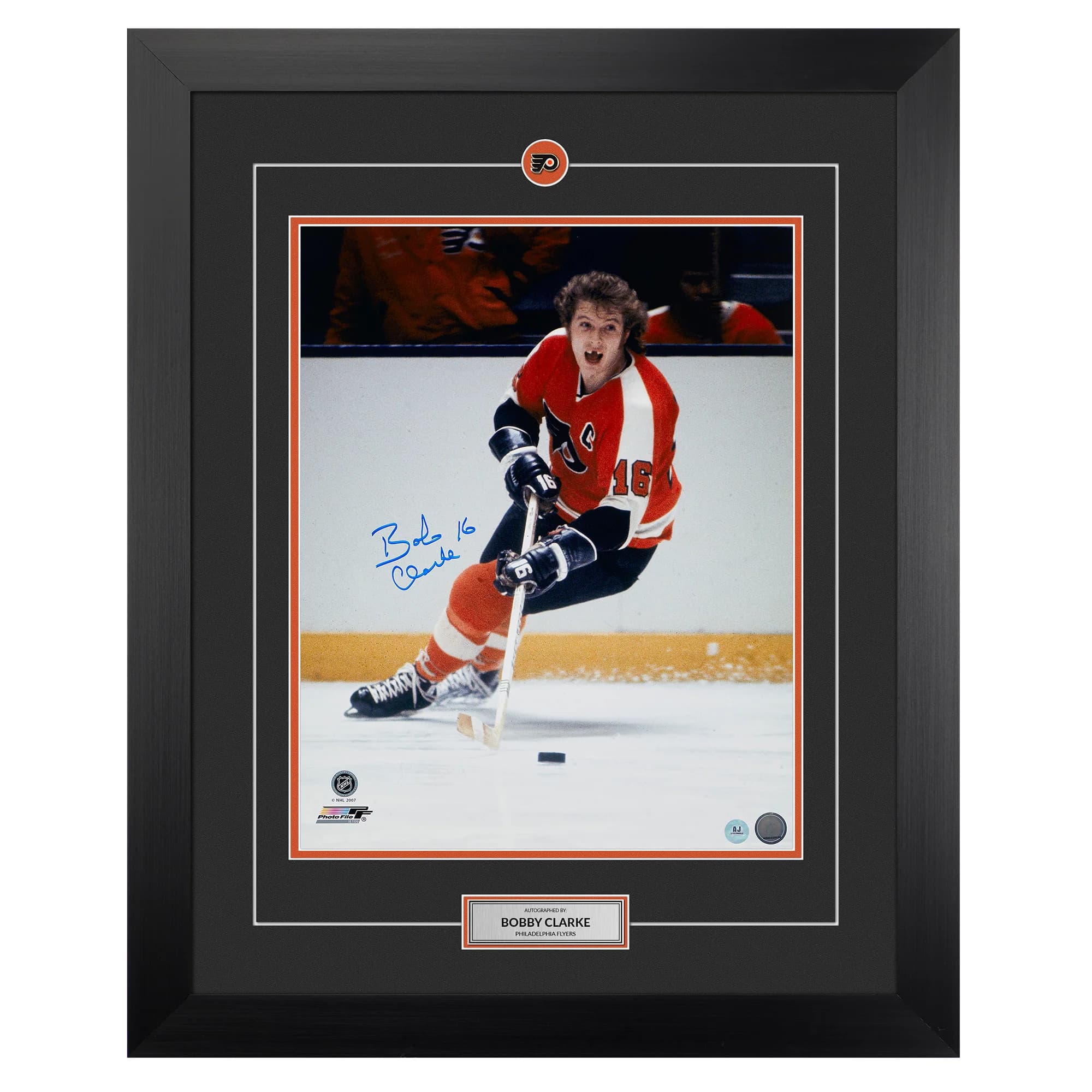 Bobby Clarke Philadelphia Flyers Autographed Hockey 26x32 Frame Bobby Clarke Other 26x32-hockey-frame, Philadelphia Flyers, supplier stock photo