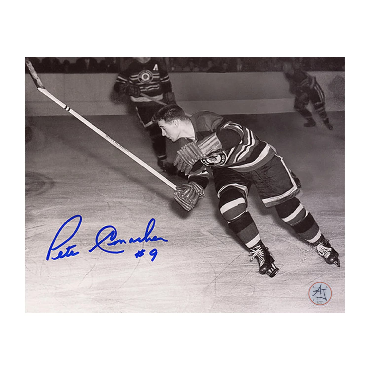 Pete Conacher Autographed Chicago Blackhawks Black and White 8x10 Photo Pete Conacher Photo 8x10-black-white, Chicago Blackhawks, supplier stock photo