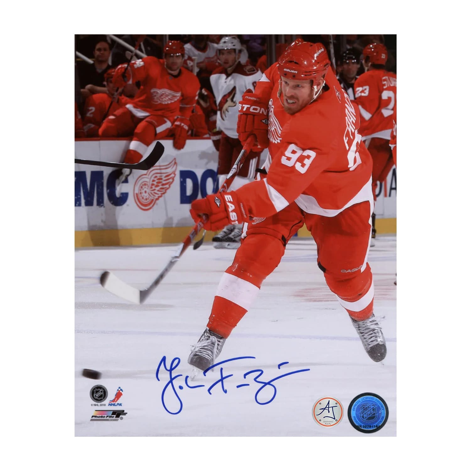 Johan Franzen Autographed Detroit Red Wings Shooting 8x10 Photo Johan Franzen Photo 8x10-shooting, Detroit Red Wings, supplier stock photo