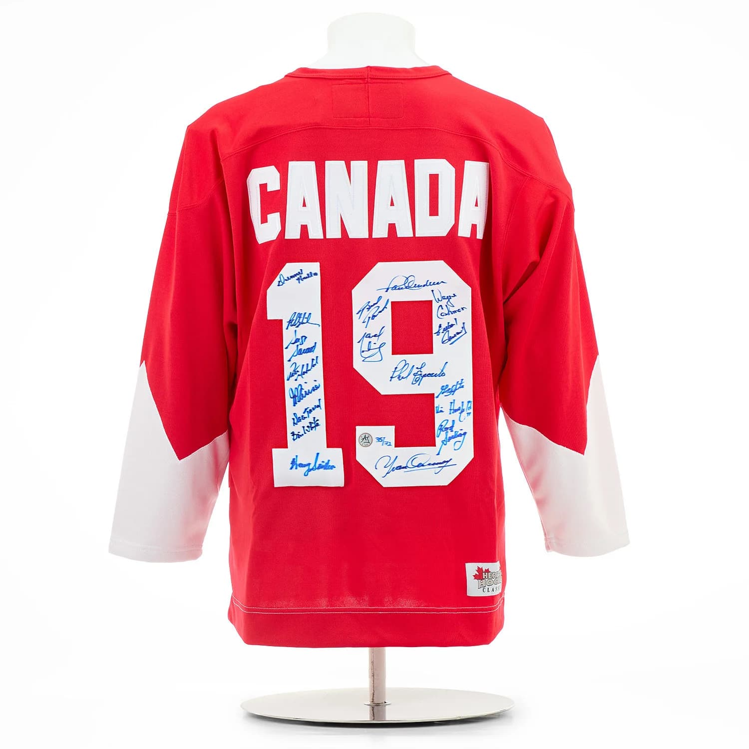 Team Canada 18 Player Team Signed 1972 Summit Series Jersey #35/72 Jersey team-canada-18-player-1972-summit, supplier stock photo