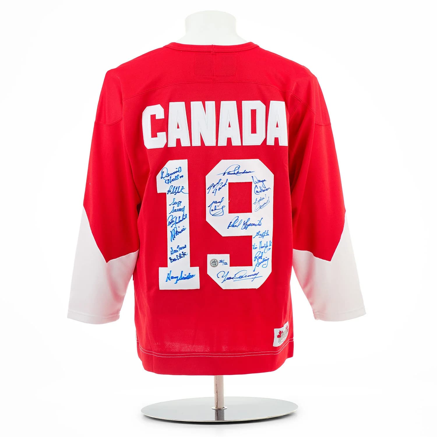 Team Canada 18 Player Team Signed 1972 Summit Series Jersey #28/72 Jersey team-canada-18-player-1972-summit, supplier stock photo