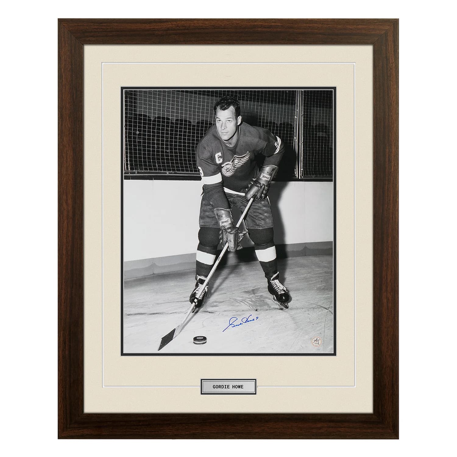 Gordie Howe Signed Detroit Red Wings Captain 26x32 Frame Gordie Howe Other 26x32-captain-frame, Detroit Red Wings, supplier stock photo