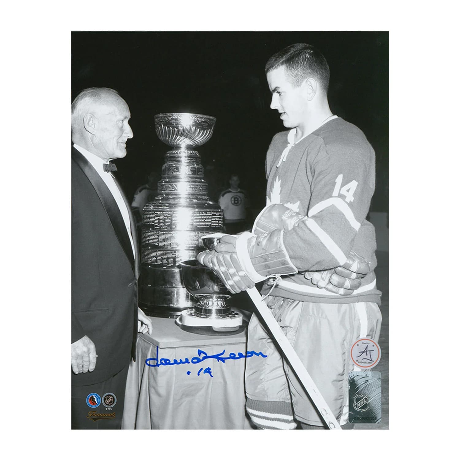 Dave Keon Signed Toronto Maple Leafs Black & White Stanley Cup 8x10 Photo Dave Keon Photo 8x10-black-white-stanley-cup, Toronto Maple Leafs, supplier stock photo