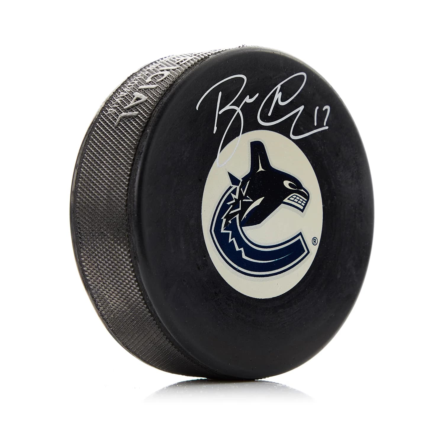 Ryan Kesler Autographed Vancouver Canucks Hockey Puck Ryan Kesler Puck hockey, Vancouver Canucks, supplier stock photo