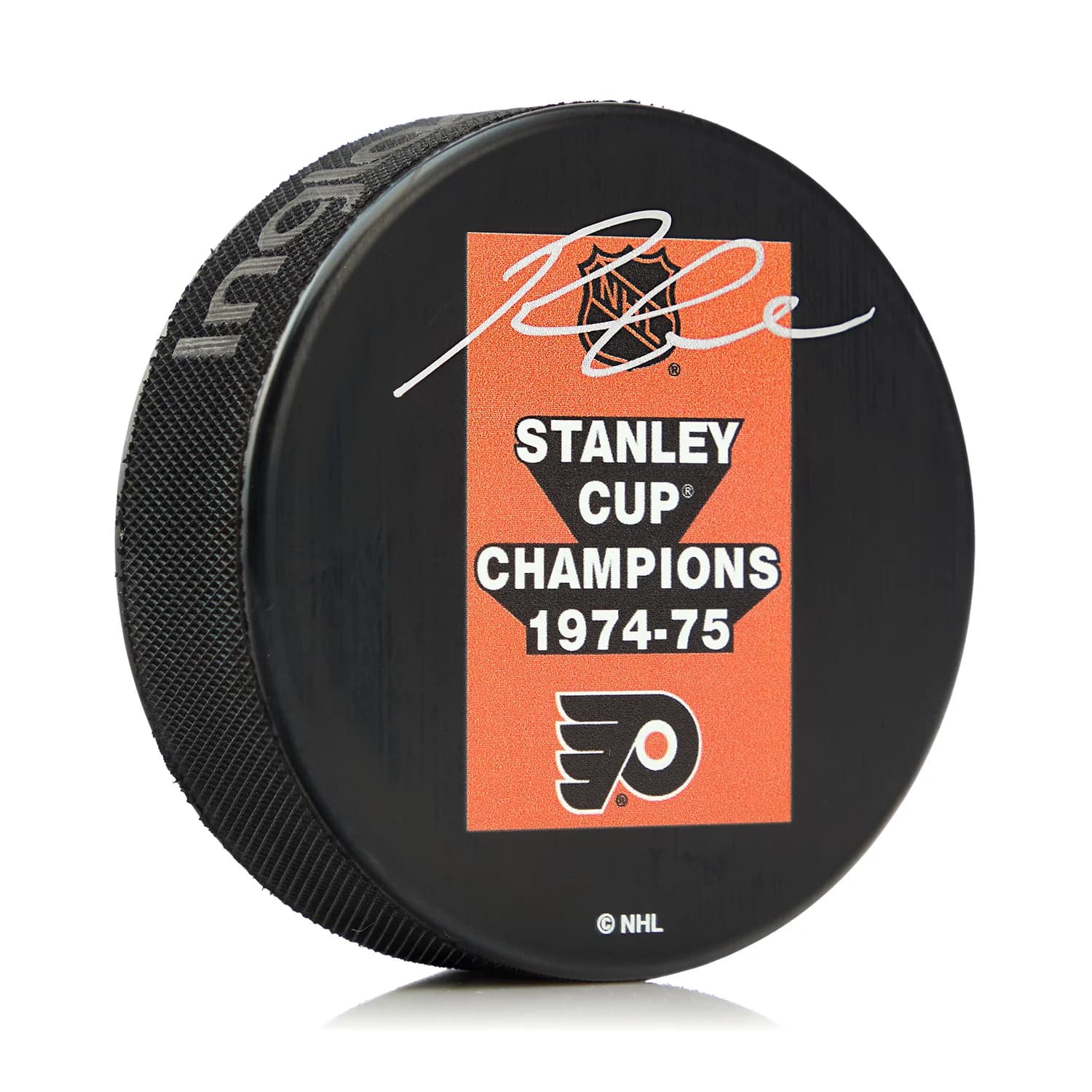 Reggie Leach Signed Philadelphia Flyers 1975 Stanley Cup Puck Reggie Leach Puck 1975-stanley-cup, Philadelphia Flyers, supplier stock photo
