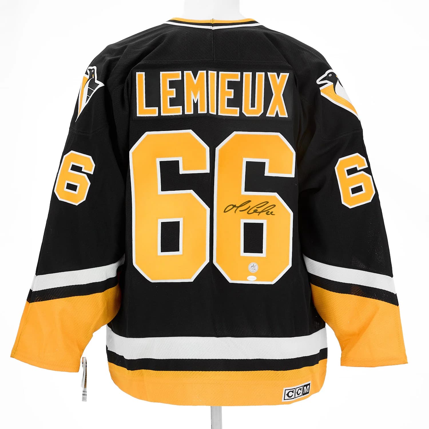Mario Lemieux Autographed Pittsburgh Penguins Vintage CCM Jersey Mario Lemieux Jersey vintage-ccm, Pittsburgh Penguins, supplier stock photo