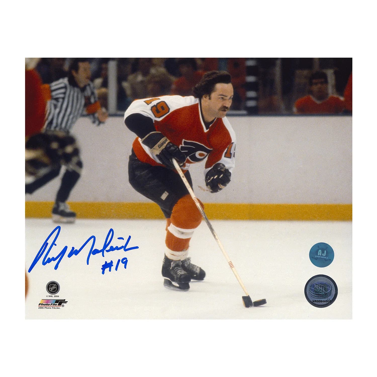 Rick MacLeish Autographed Philadelphia Flyers Puck Rush 8x10 Photo Rick MacLeish Puck 8x10-rush, Philadelphia Flyers, supplier stock photo