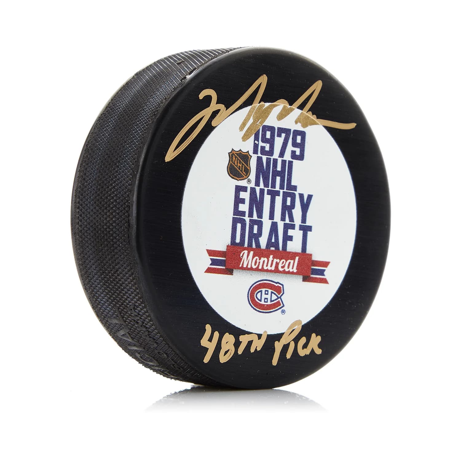 Mark Messier Signed 1979 NHL Entry Draft Puck with 48th Pick Note Mark Messier Puck 1979-nhl-entry-draft-48th-pick, supplier stock photo