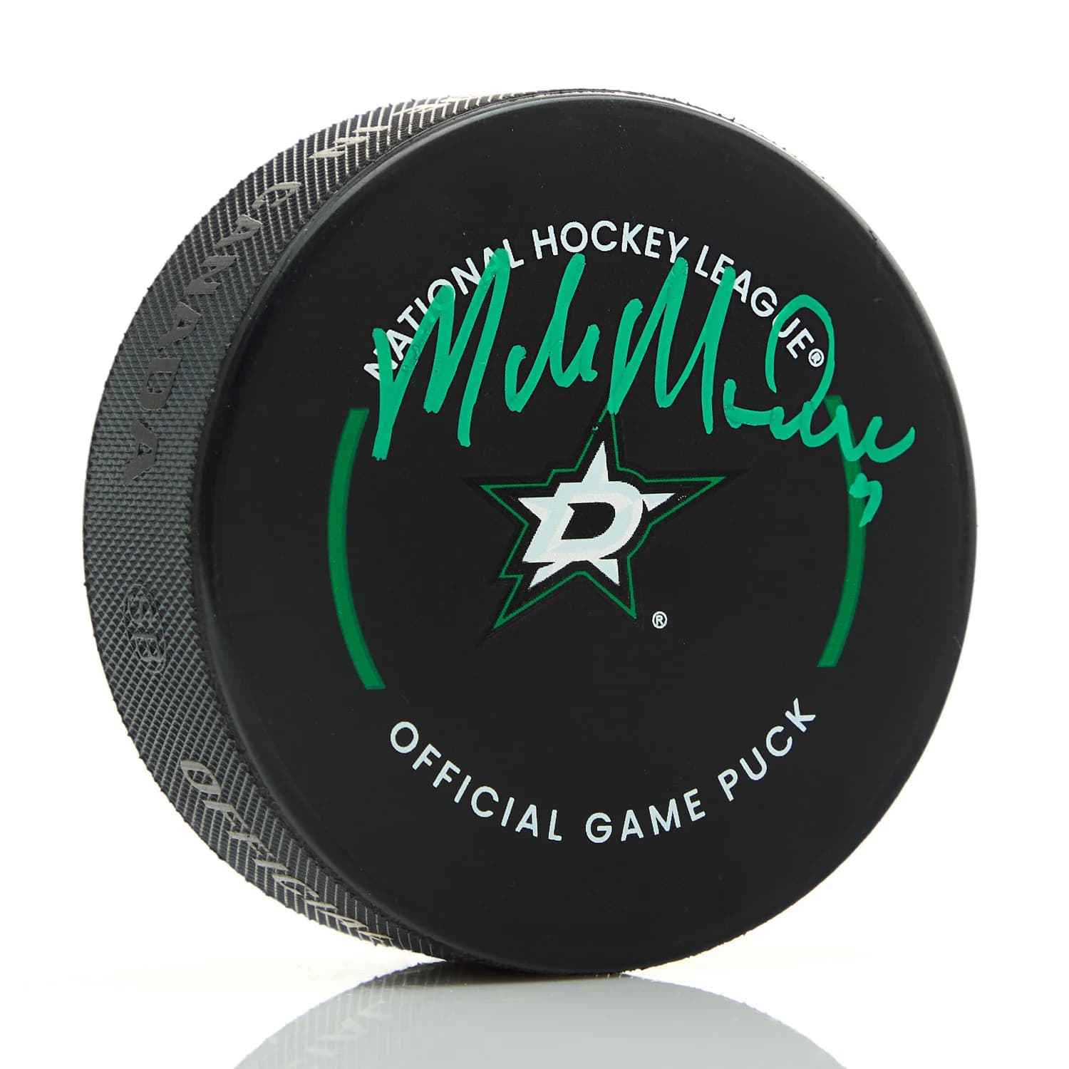 Mike Modano Signed Dallas Stars Official Game Puck Mike Modano Puck game, Dallas Stars, supplier stock photo