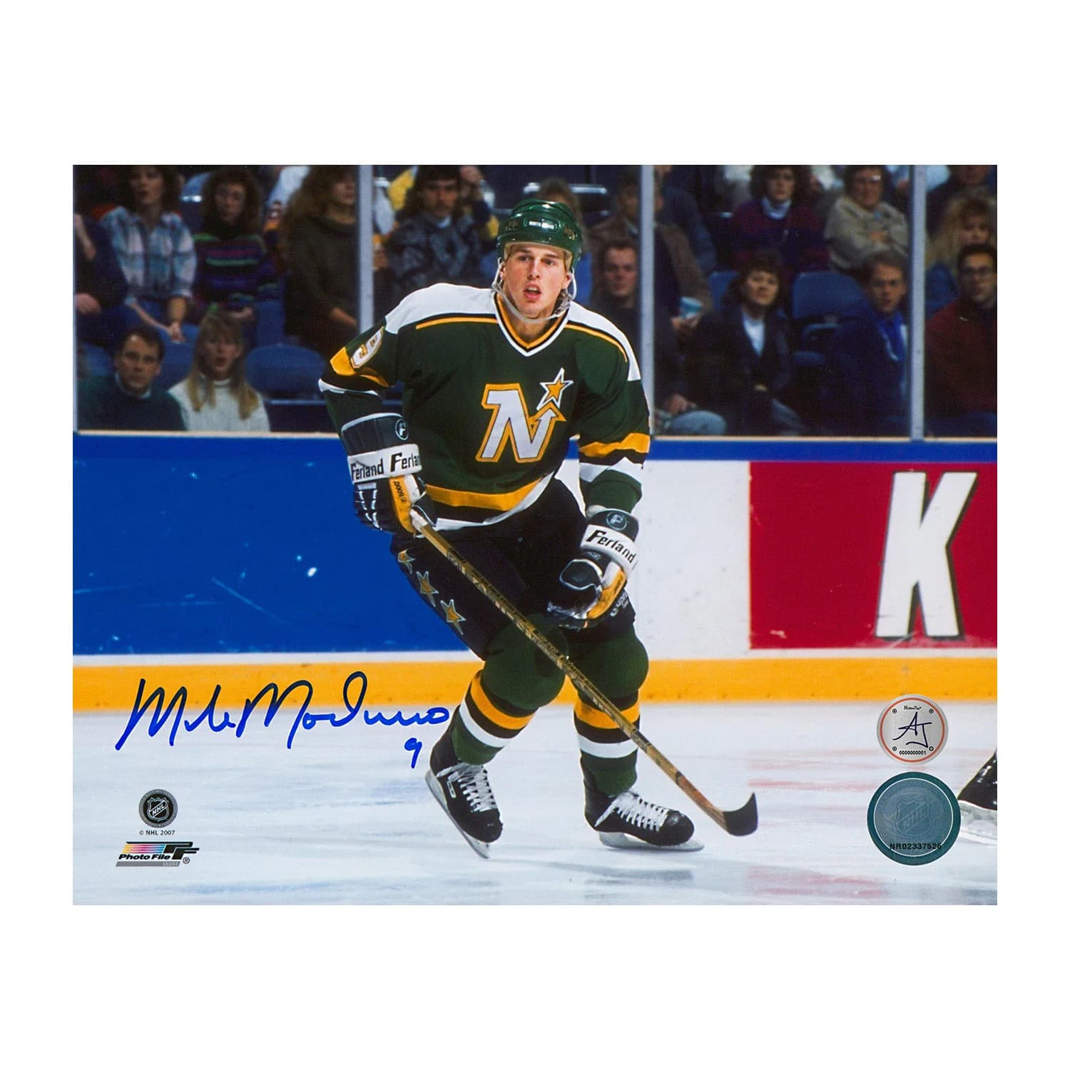 Mike Modano Autographed Minnesota North Stars Game Action 8x10 Photo Mike Modano Photo 8x10-minnesota-north-stars-game-action, supplier stock photo