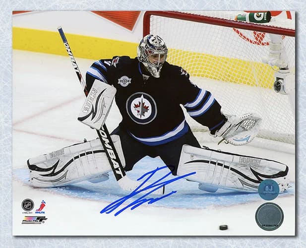 Ondrej Pavelec Autographed Winnipeg Jets Butterfly Save 8x10 Photo Ondrej Pavelec Photo 8x10-ondrej-pavelec-winnipeg-jets-butterfly-save, Winnipeg Jets, supplier stock photo