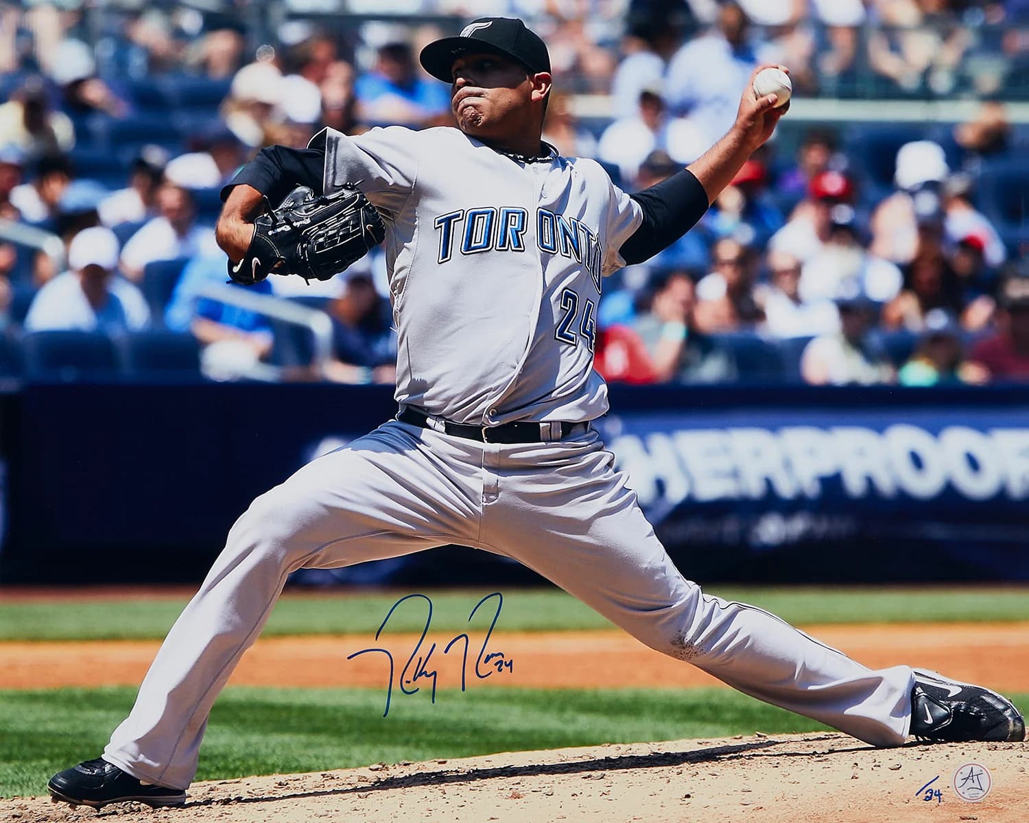 Ricky Romero Signed Toronto Blue Jays Pitching 16x20 Photo Ricky Romero Photo 16x20-ricky-romero-toronto-blue-jays-pitching, supplier stock photo