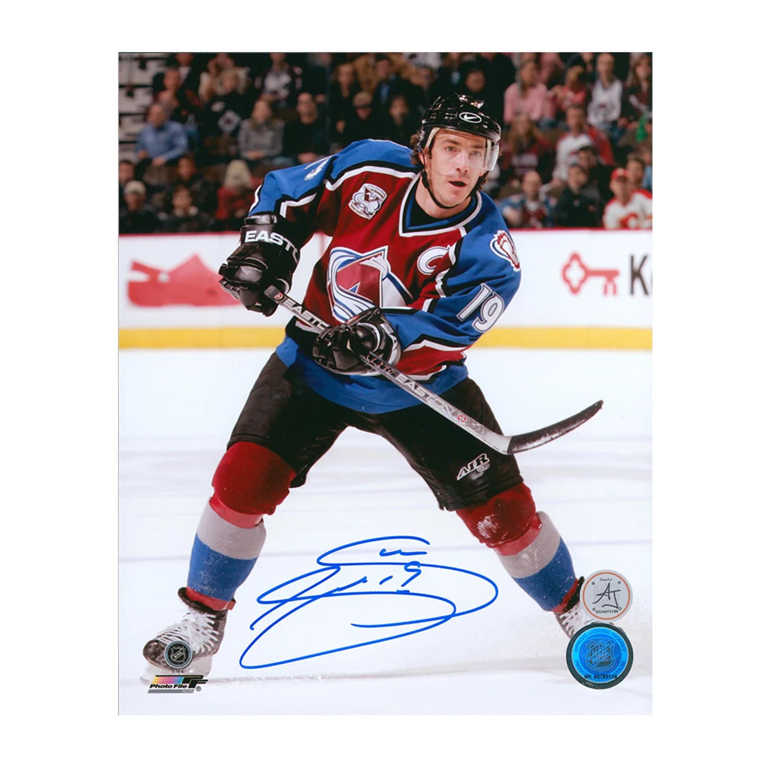 Joe Sakic Autographed Colorado Avalanche Captain 8x10 Photo Joe Sakic Photo 8x10-captain, Colorado Avalanche, supplier stock photo