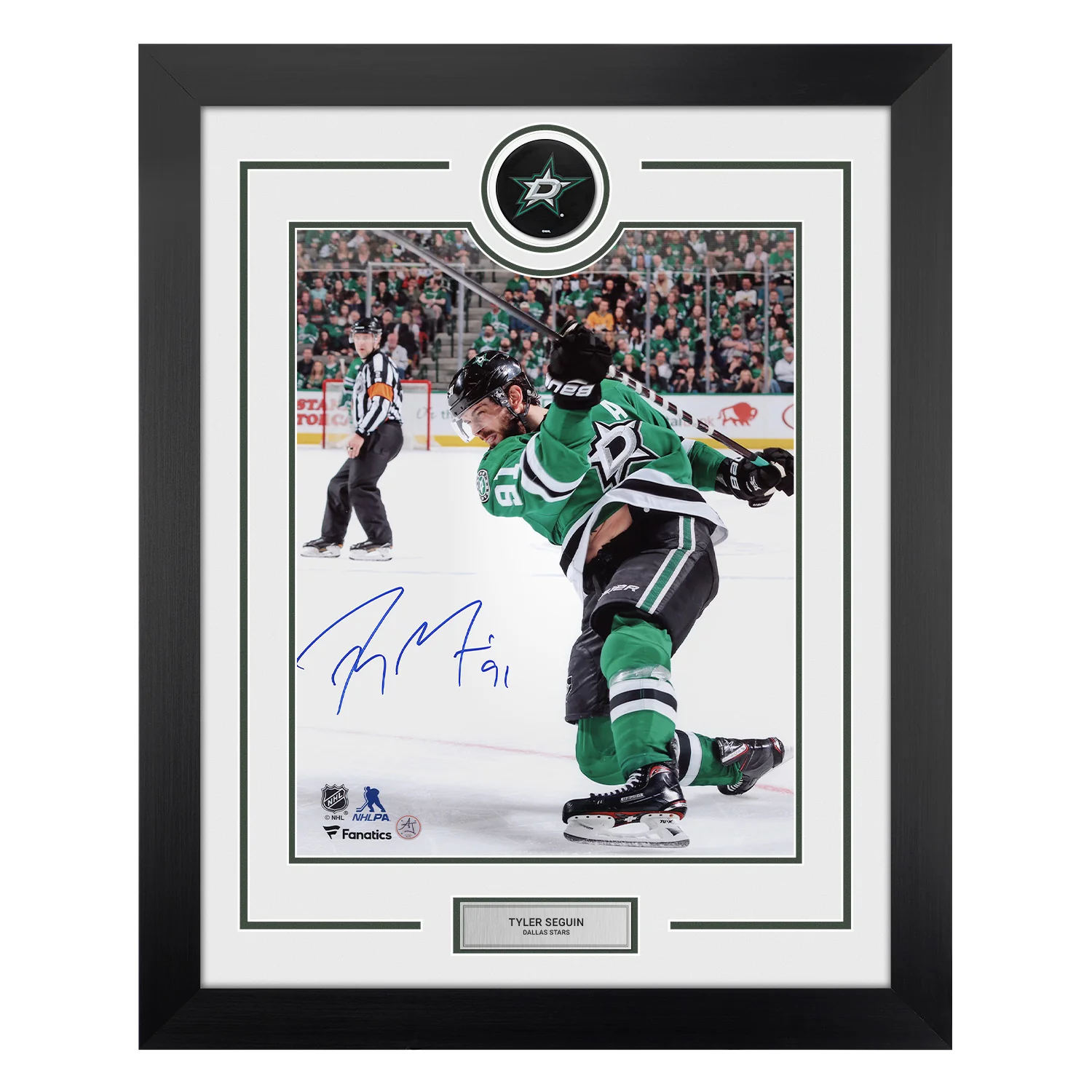 Tyler Seguin Signed Dallas Stars Puck Logo 26x32 Frame Tyler Seguin Puck 26x32-logo-frame, Dallas Stars, supplier stock photo