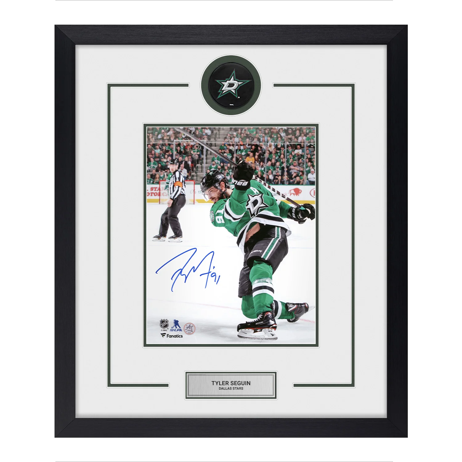 Tyler Seguin Autographed Dallas Stars Puck Logo 22x26 Frame Tyler Seguin Puck 22x26-logo-frame, Dallas Stars, supplier stock photo