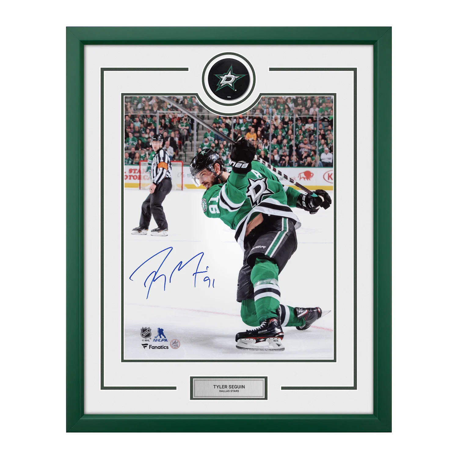 Tyler Seguin Autographed Dallas Stars Puck Logo 26x32 Frame Tyler Seguin Puck 26x32-logo-frame, Dallas Stars, supplier stock photo