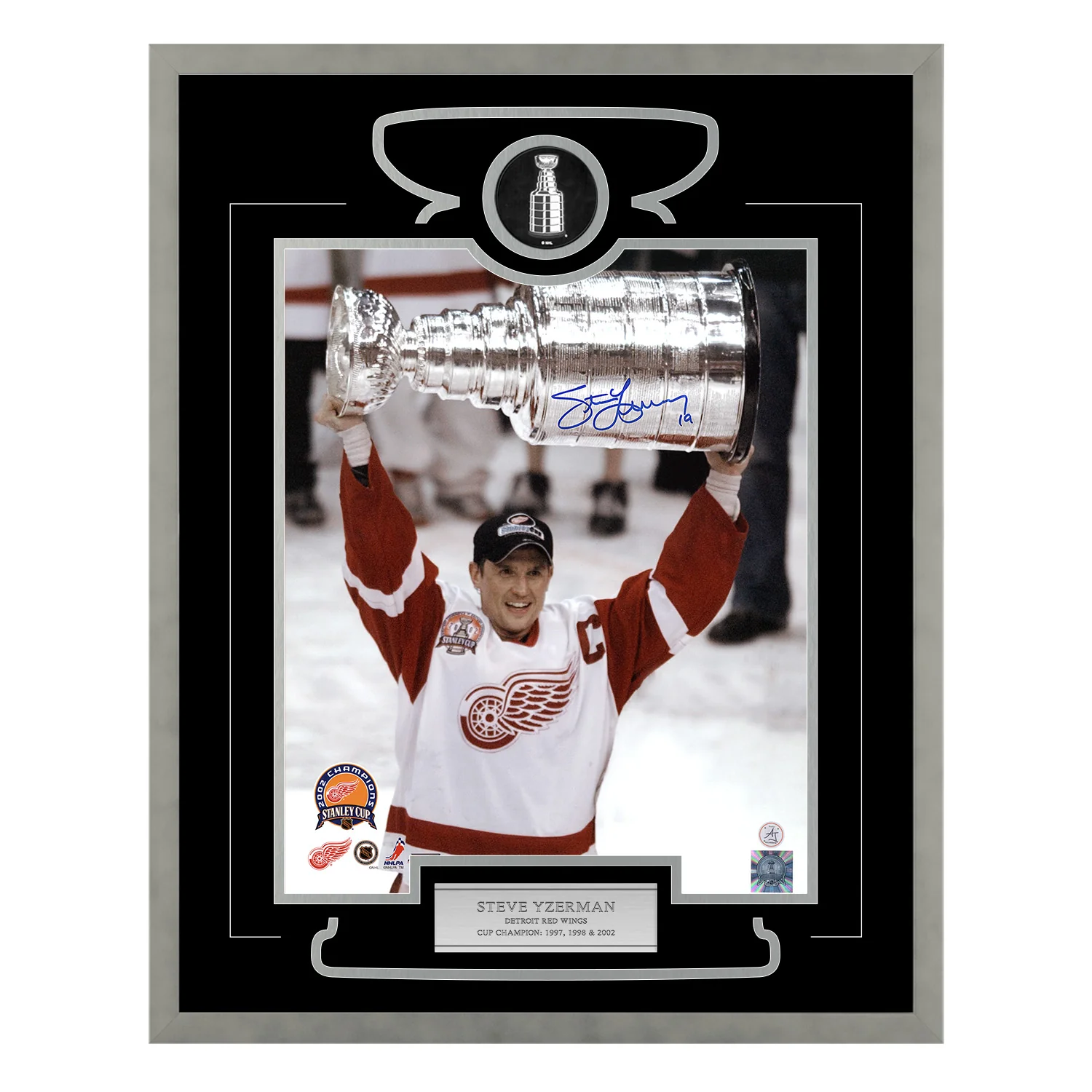 Steve Yzerman Signed Detroit Red Wings Stanley Cup Victory 26x32 Frame Steve Yzerman Other 26x32-stanley-cup-victory-frame, Detroit Red Wings, supplier stock photo