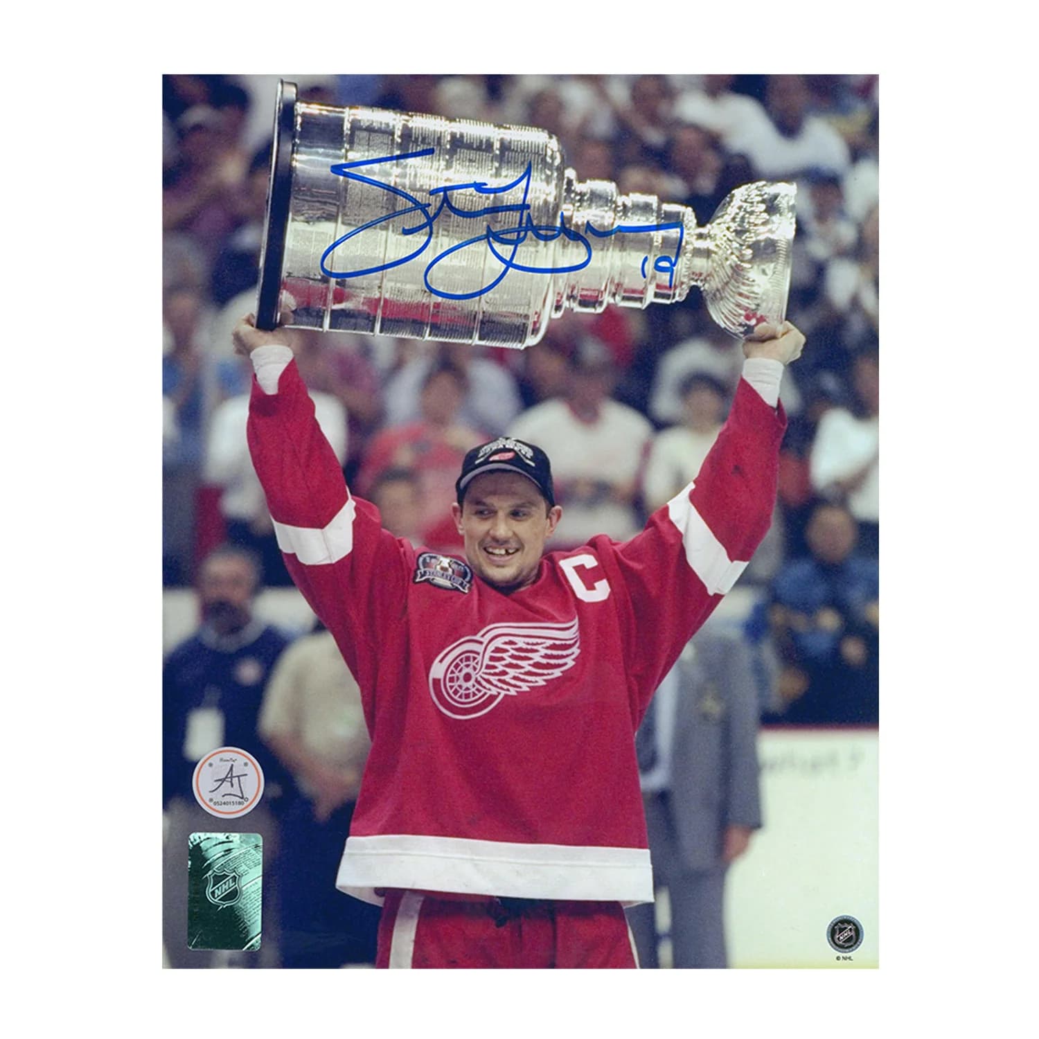 Steve Yzerman Signed Detroit Red Wings 1998 Stanley Cup 8x10 Photo Steve Yzerman Photo 8x10-1998-stanley-cup, Detroit Red Wings, supplier stock photo