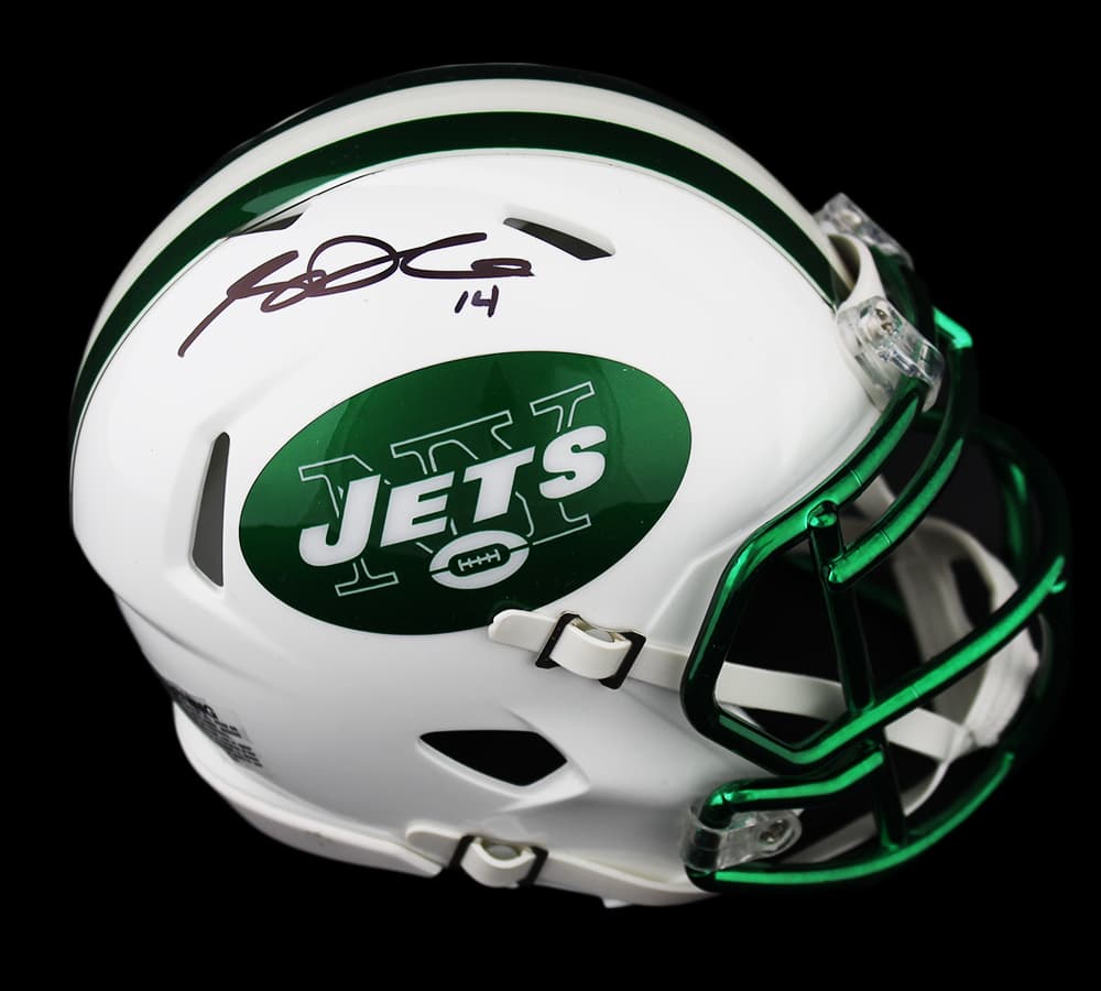 Sam Darnold Signed New York Jets Speed NFL Mini Helmet With Chrome Decal Sam Darnold Helmet sam-darnold-york-jets-speed-nfl, supplier stock photo