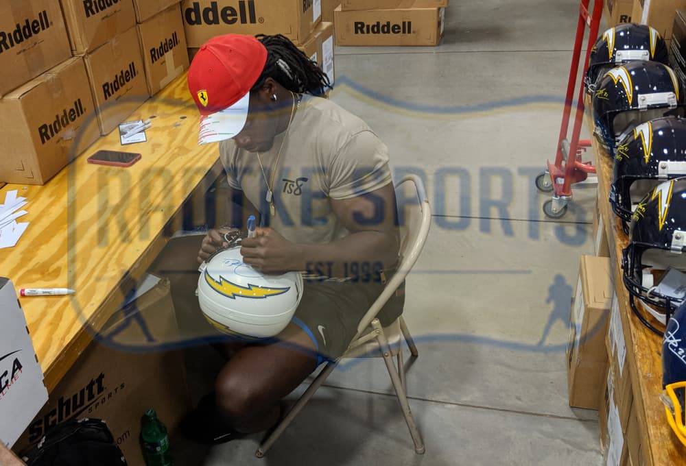 Melvin Gordon & LaDainian Tomlinson Signed Los Angeles Chargers Current Full Size NFL Helmet Melvin Gordon Helmet melvin-gordon-ladainian-tomlinson-los-angeles, view 2, supplier stock photo