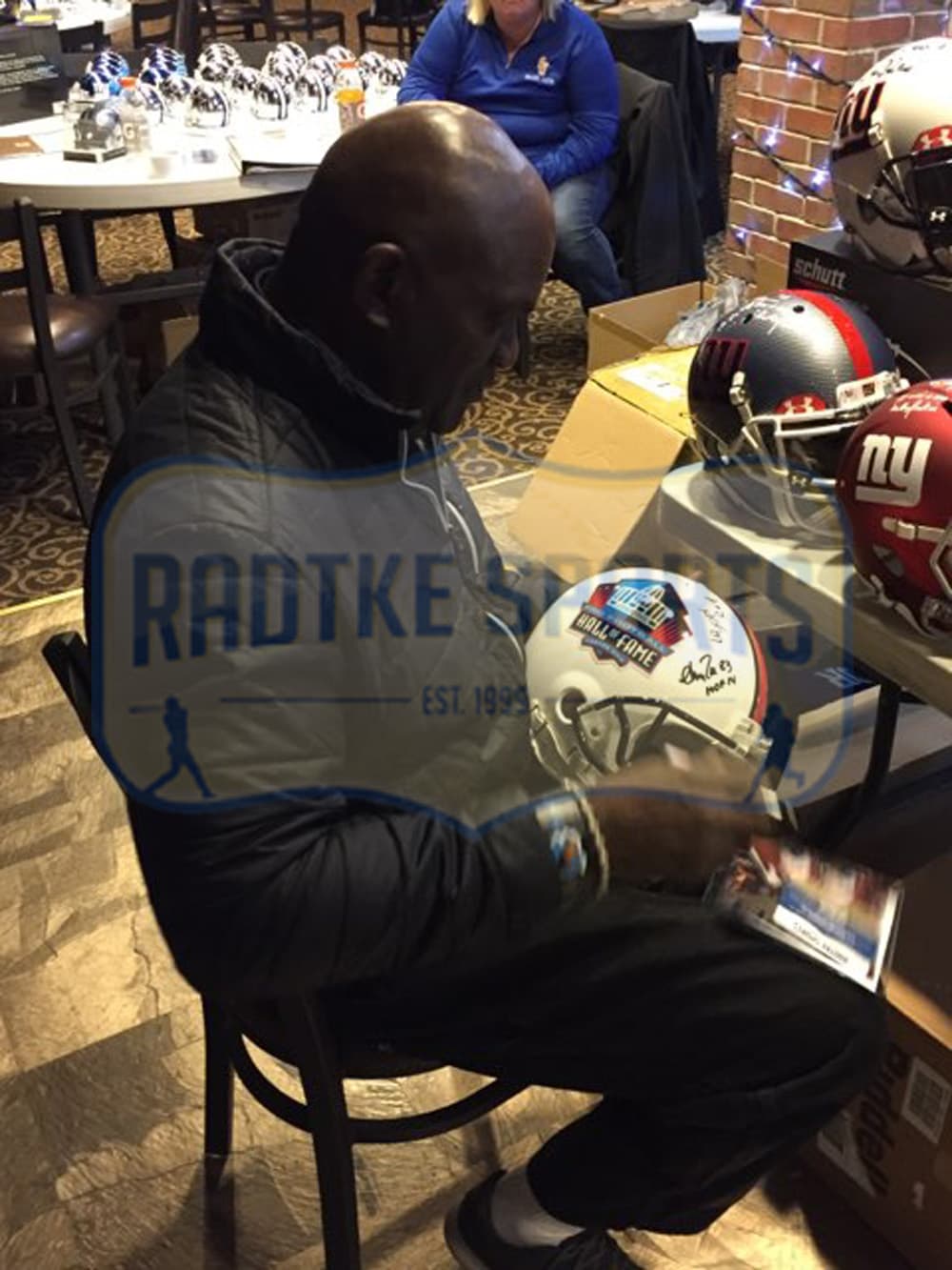 Multi-Signed NFL Hall of Fame Authentic Helmet With 11 Signatures Helmet multi-nfl-hall-fame-11-signatures, view 6, supplier stock photo