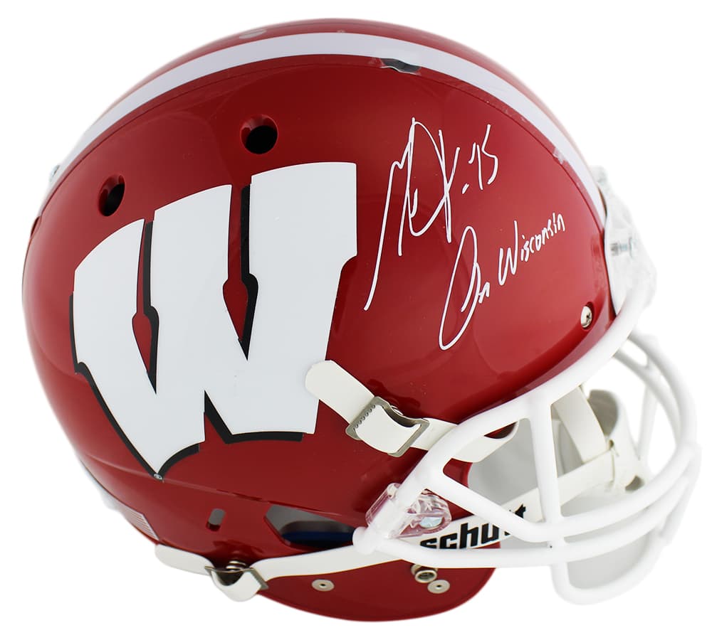 Melvin Gordon Signed Wisconsin Badgers Schutt Full Size Red & White NCAA Helmet with “On Wisconsin” Inscription Melvin Gordon Helmet melvin-gordon-wisconsin-badgers-schutt-full, Wisconsin Badgers, supplier stock photo