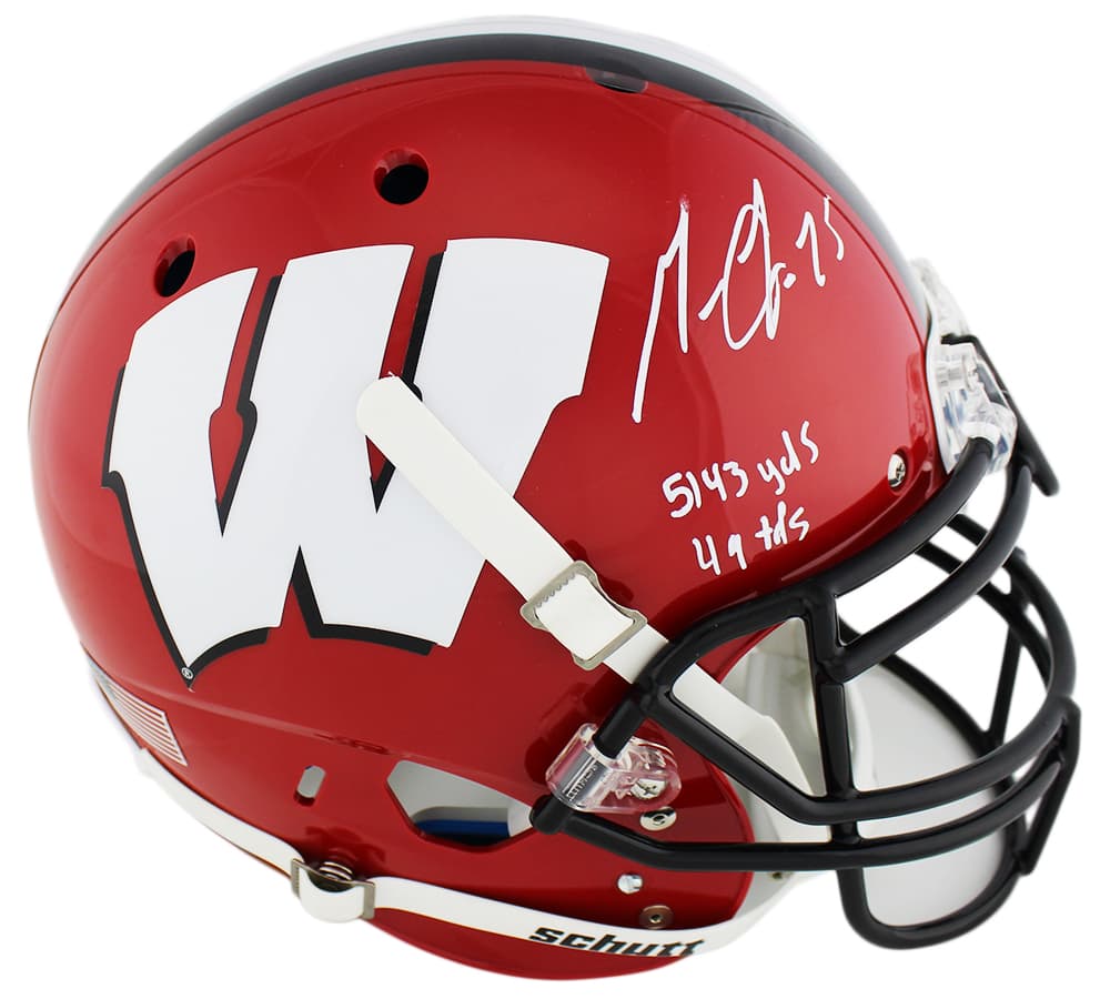 Melvin Gordon Signed Wisconsin Badgers Schutt Authentic Red & Black NCAA Helmet with Career Stats Inscription Melvin Gordon Helmet melvin-gordon-wisconsin-badgers-schutt-red, Wisconsin Badgers, supplier stock photo