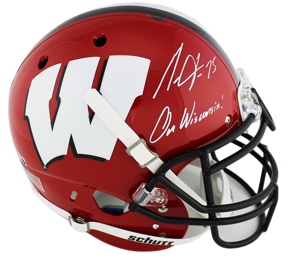 Melvin Gordon Signed Wisconsin Badgers Schutt Authentic Red & Black NCAA Helmet with “On Wisconsin” Inscription Melvin Gordon Helmet melvin-gordon-wisconsin-badgers-schutt-red, Wisconsin Badgers, supplier stock photo