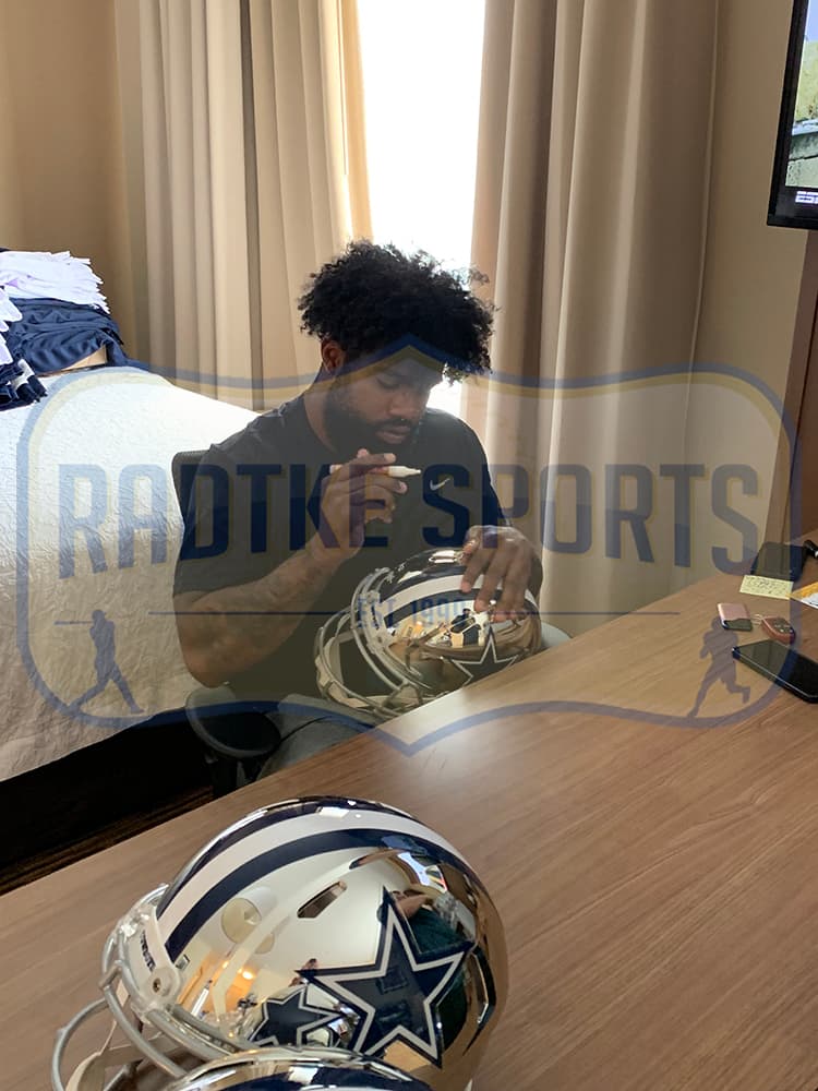 Ezekiel Elliott Signed Dallas Cowboys Speed Authentic NFL Helmet with “Feed Me” Inscription Ezekiel Elliott Helmet ezekiel-elliott-dallas-cowboys-speed-nfl, Dallas Cowboys, view 2, supplier stock photo