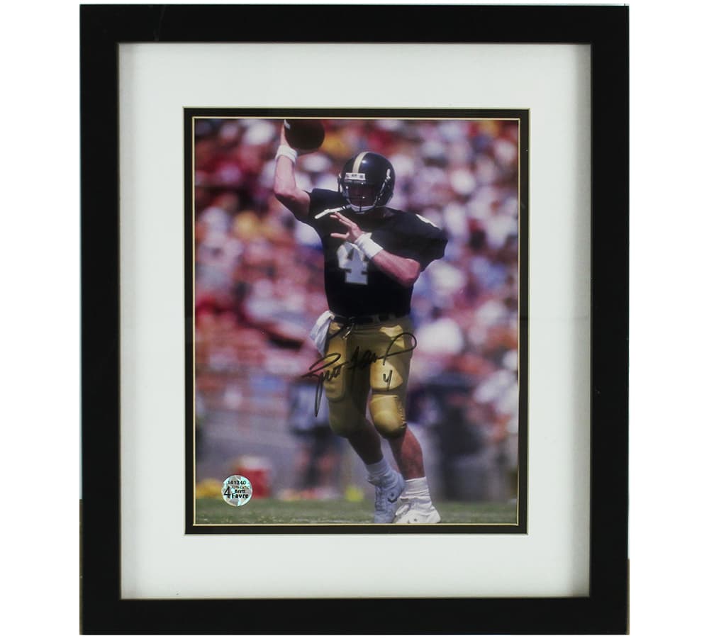 Brett Favre Signed Southern Mississippi Golden Eagles Framed 8×10 NCAA Photo – Black Jersey Brett Favre Jersey 8x10-brett-favre-southern-mississippi-golden, Philadelphia Eagles, supplier stock photo